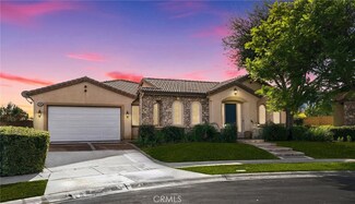 22352 Rosecroft Cir, Corona, CA 92883