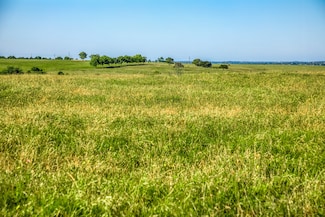 5005 Fuchs Rd, Burton, TX 77835
