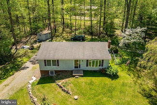 6 Camelia Ln, Holtwood, PA 17532