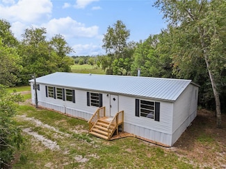 600 SW 15th Ct, Bell, FL 32619