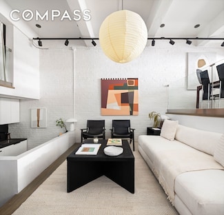 165 Perry St Unit 1D, New York, NY 10014