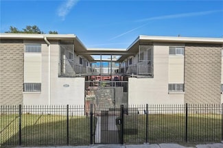 2601 Carondelet St Unit D, New Orleans, LA 70130