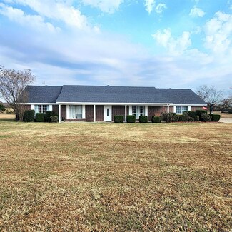 20 Garren Ln, Enola, AR 72047