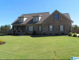 572 Justice Dr, Anniston, AL 36207