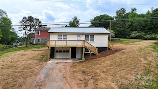 462 Berry Hill Dr, Norwood, NC 28128