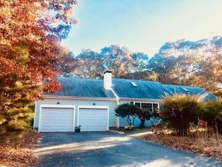 5 Greyhampton Rd, West Yarmouth, MA 02673