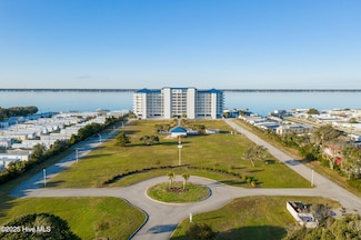 1550 Salter Path Rd Unit 607, Indian Beach, NC 28512