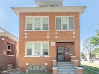 8204 S Marquette Ave Unit 2, Chicago, IL 60617