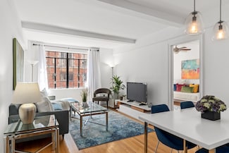 325 E 41st St Unit 806, New York, NY 10017