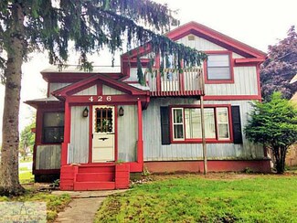 426 Adams St, Lansing, MI 48906