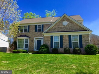 5804 Birch White Ct, Woodbridge, VA 22193