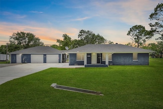 28539 Highway 36, Damon, TX 77430