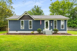 2211 Norman Ave, Murfreesboro, TN 37130