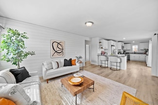 744 Oneonta Ave, Imperial Beach, CA 91932