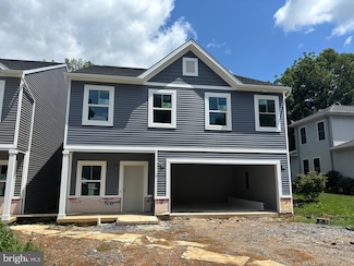 1033 Dianne Dr, Waynesboro, PA 17268