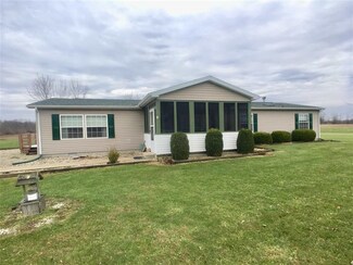 4400 E State Road 36, Mooreland, IN 47360