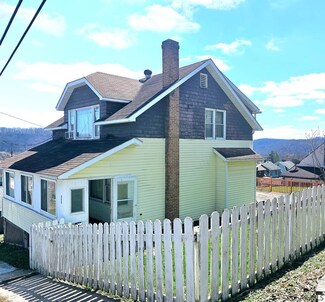 200 Hystone Ave, Johnstown, PA 15905