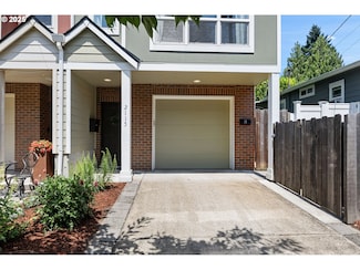 2115 SE Tenino St, Portland, OR 97202