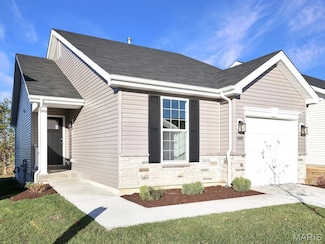 1064 Vardon Meadows Dr, Union, MO 63084