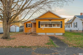 1121 Broadway St, Lincoln, IL 62656