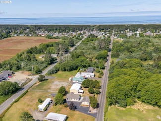 2208 41st St, Long Beach, WA 98631