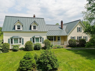 124 Swan Rd, Hermon, ME 04401
