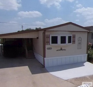 4312 Missouri St, Combes, TX 78535
