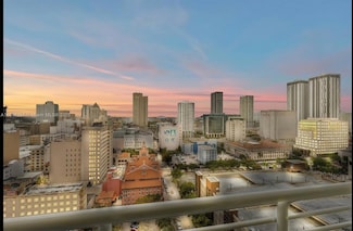 133 NE 2nd Ave Unit 2015, Miami, FL 33132