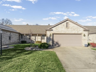 1901 Lakeside Dr Unit B, Champaign, IL 61821