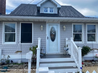 30 O St, Seaside Park, NJ 08752