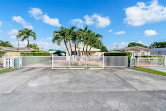7639 NW 3rd St, Miami, FL 33126