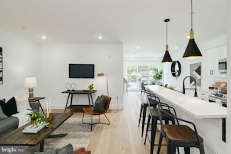 25 W Hortter St Unit 210, Philadelphia, PA 19119