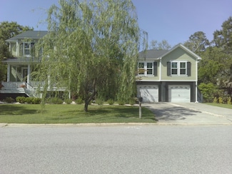 677 Oak Marsh Dr, Mount Pleasant, SC 29464
