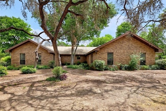 7305 Albert Rd, Austin, TX 78745