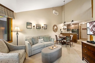4940 N Landmark Cir Unit 3328, Egg Harbor, WI 54209