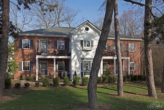 3633 Ault Park Ave, Cincinnati, OH 45208