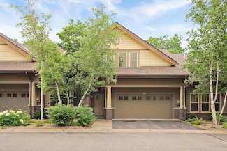 2311 Village Terrace, Minneapolis, MN 55431