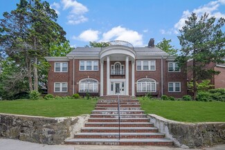 332 Jamaicaway Unit 205, Jamaica Plain, MA 02130