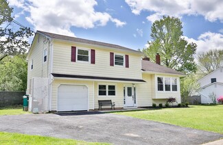 3 S Westfield Rd, Howell, NJ 07731