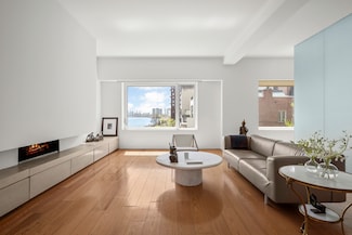 455 E 51st St Unit 5F, New York, NY 10022