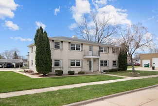 2301 E Peter St, Appleton, WI 54915