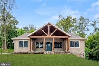 6575 Valley Dr, Warrenton, VA 20187