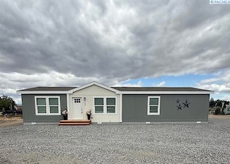 702 Bryce Place S, Mattawa, WA 99349