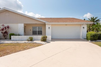 106 Silverbell Ct, Sun City Center, FL 33573
