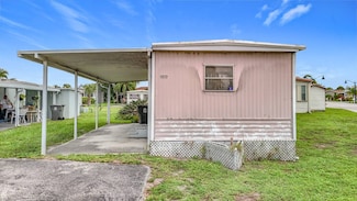 4073 74th St N Unit Lot 463, West Palm Beach, FL 33404