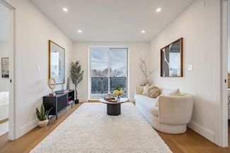 87A Cooper St Unit 2-F, Brooklyn, NY 11207