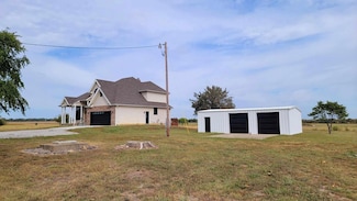 4185 E Arnold Rd, Hume, MO 64752