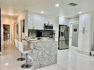 3685 W Citrus Trace Unit 4, Davie, FL 33328