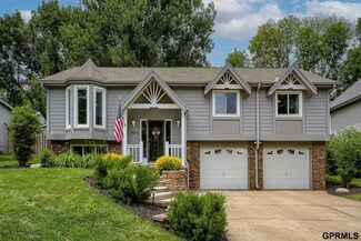 4416 S 152nd Cir, Omaha, NE 68137