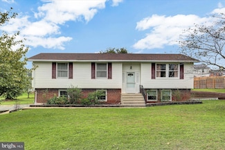 1910 Reservoir Dr, Carlisle, PA 17013